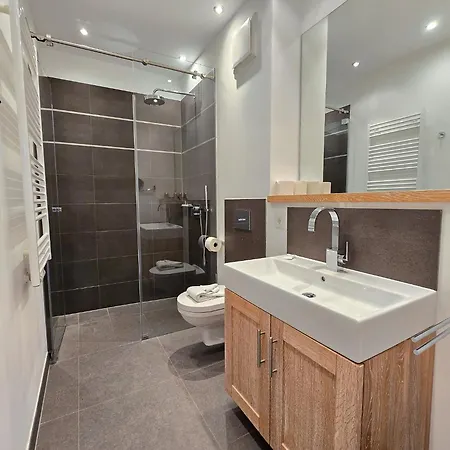 Strandvillen - Mit 2 Schlafzimmern Und Terrasse Pva-01 Apartment